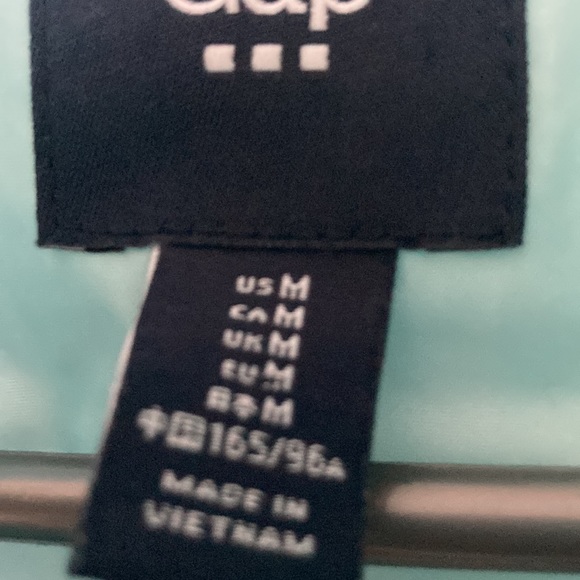 Gap puffer vest buy - Picture 2 of 2